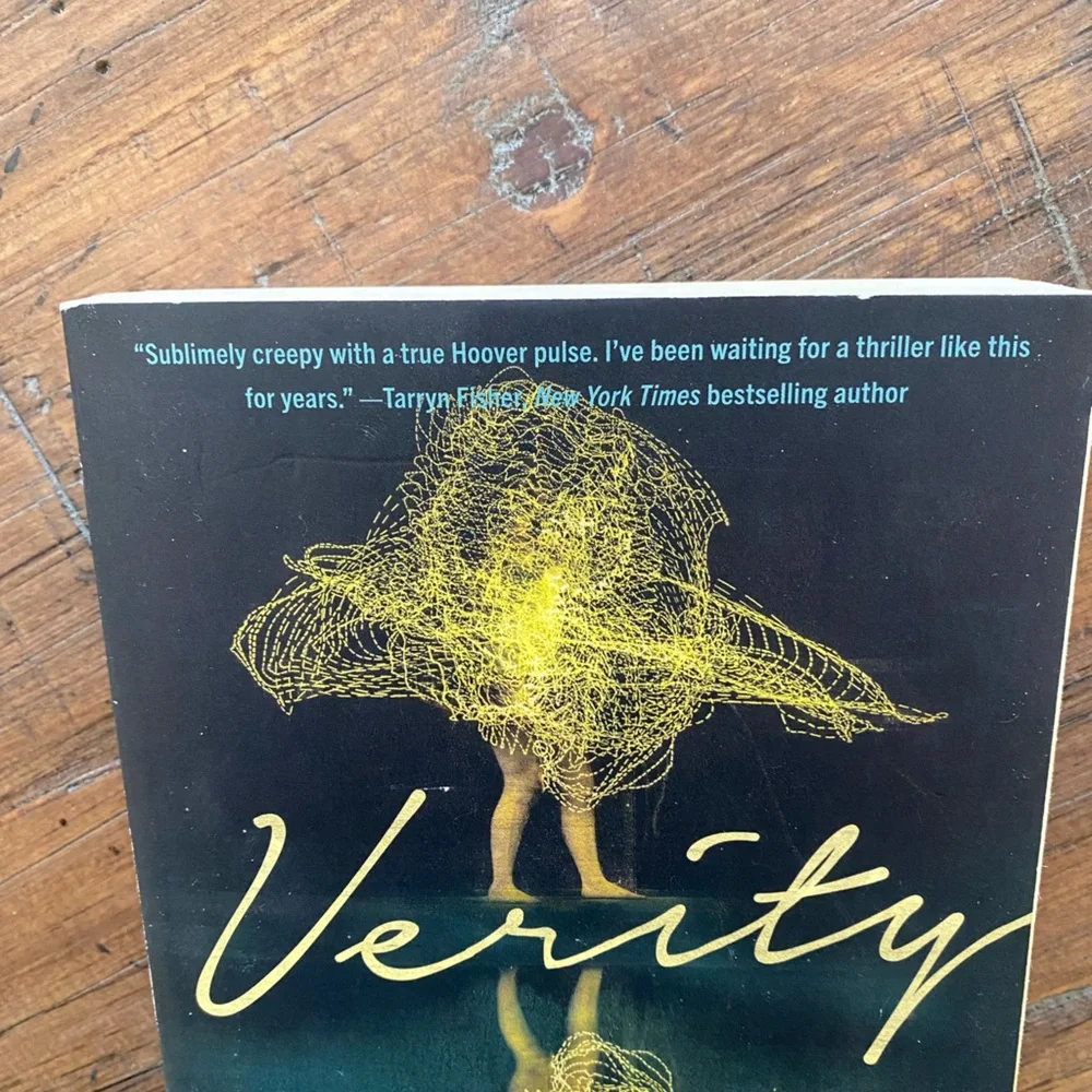 Verity by Colleen Hoover Book - Picture 5 of 5